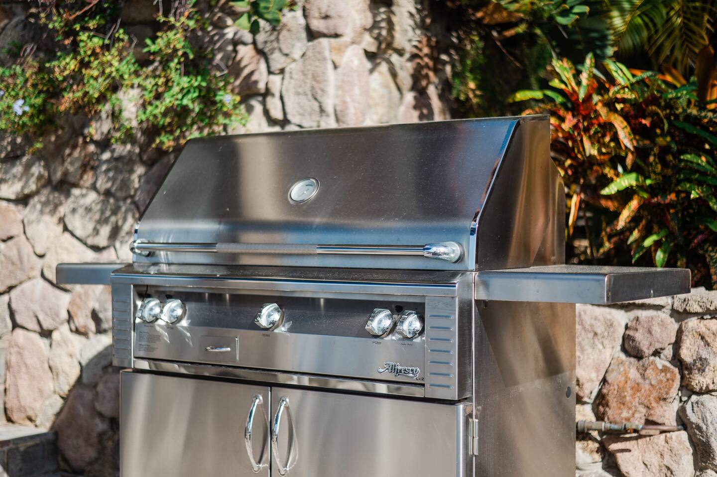 0ad4994f-81ec-49f7-aff9-a076c5d45fb8