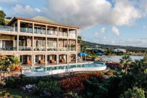 3 stroy mansion in st kitts and nevis